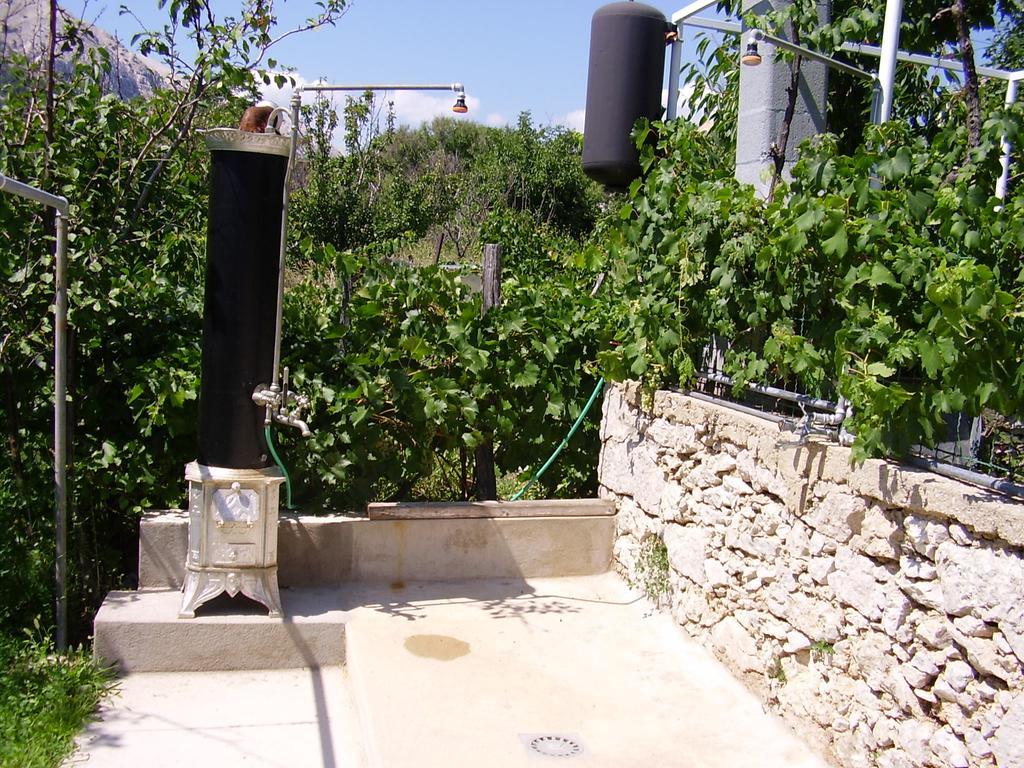 Guest House Darinka Draga Bašćanska Eksteriør billede