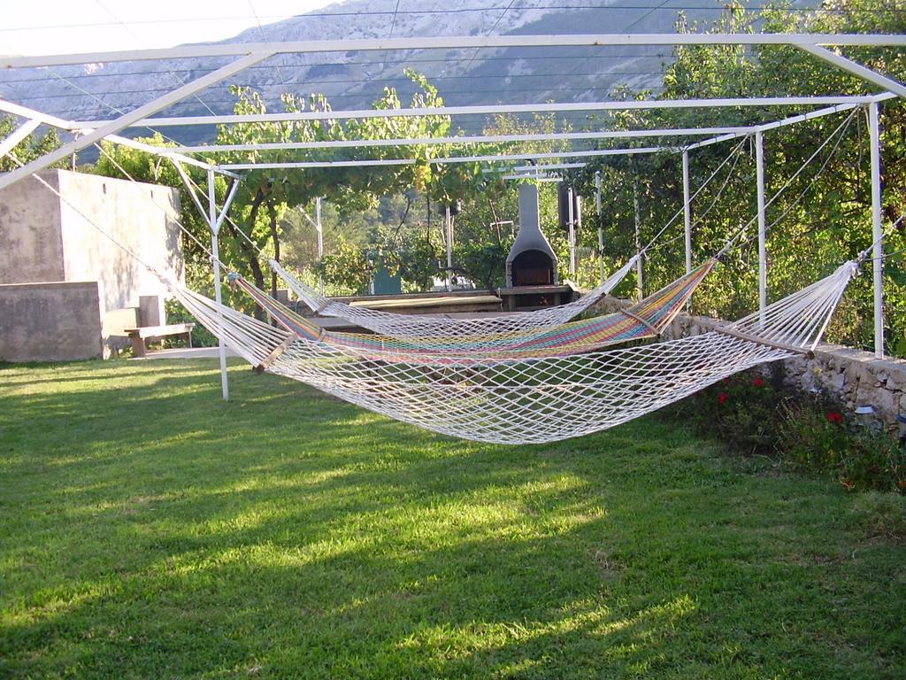 Guest House Darinka Draga Bašćanska Eksteriør billede